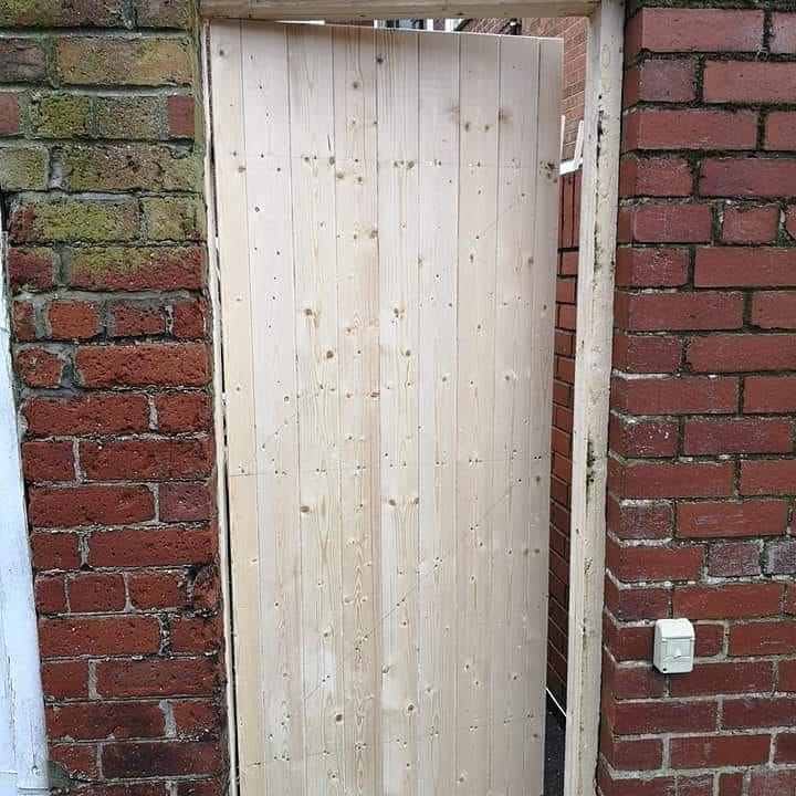 Dexter's Flooring and Carpentry — Photos 1